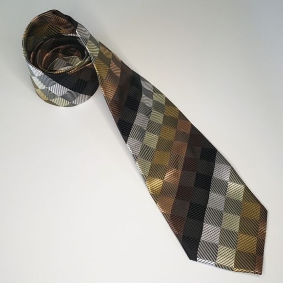 Bergamo New York X-Long Geometric Polyester Men's Tie - Picture 2 of 4